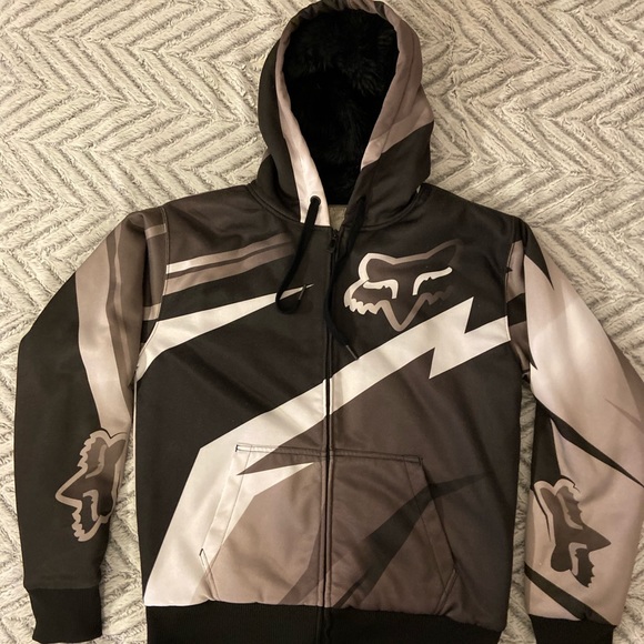 Large Fox Jacket - Picture 1 of 8